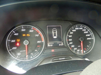 auto-tenerife-0874y-palubni-deska